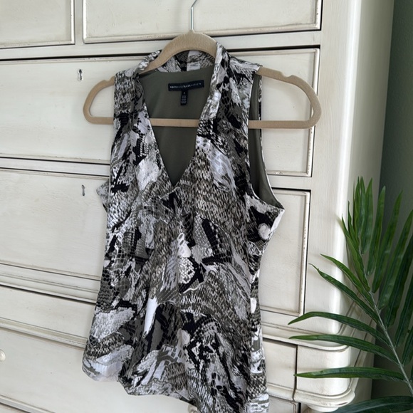 White House Black Market Tops - White House Black Market Sleeveless Snake Print Top size S